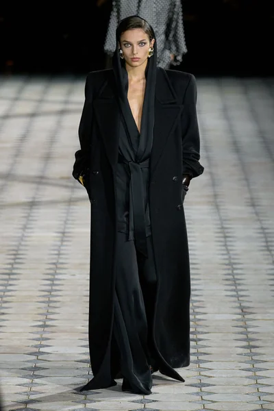Look 47
